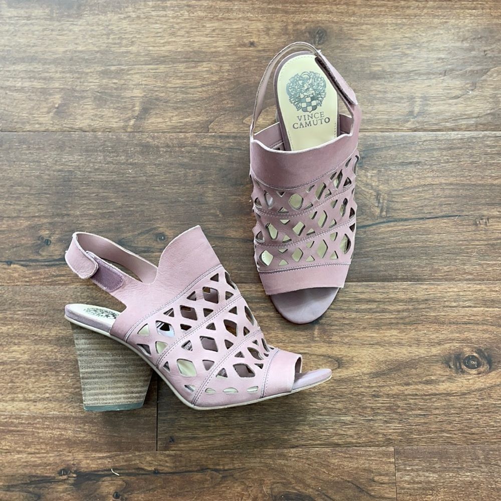Vince Camuto Mauve Beverly Sandals Size 8.5 W
